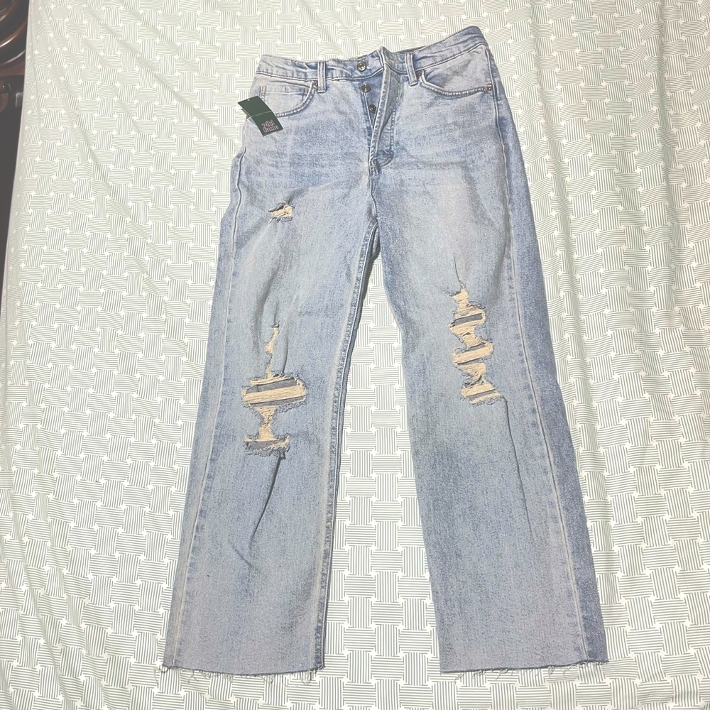 Light wash high rise straight ankle distressed cutoff jeans, button fly NWT